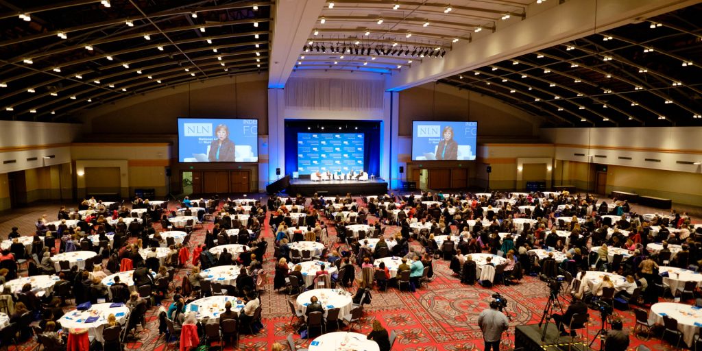 5 Tips for Hosting a Killer Corporate Event