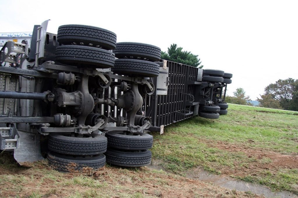 What a Truck and Tractor-trailer Accident Lawyer Can Do for You